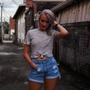 Meet your Posher, Katie